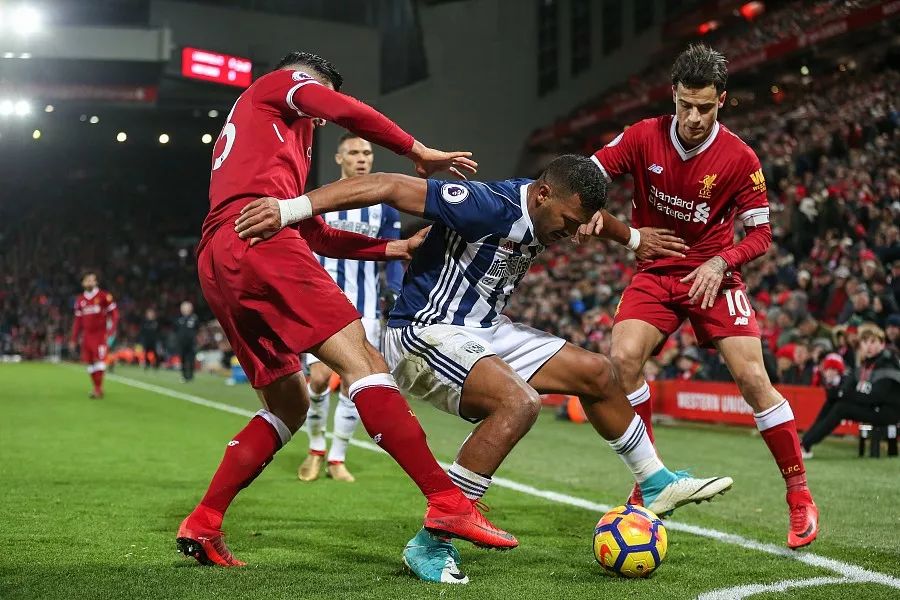 莱万传记：巴萨曾要求停止进球，不然需付给拜仁250万奖金